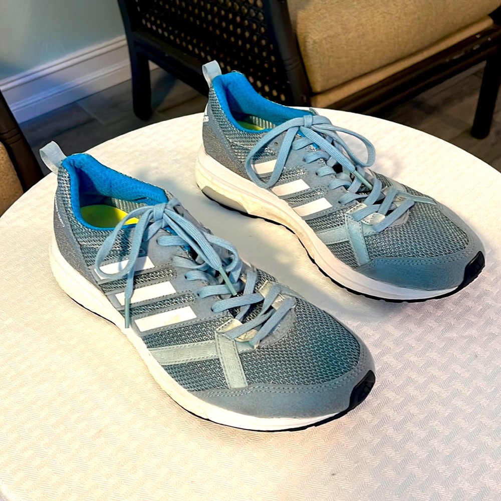 Adidas shoes-women’s Sz 9